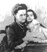 51-D. Maria Anglica de Sousa Queirs Barros e filha