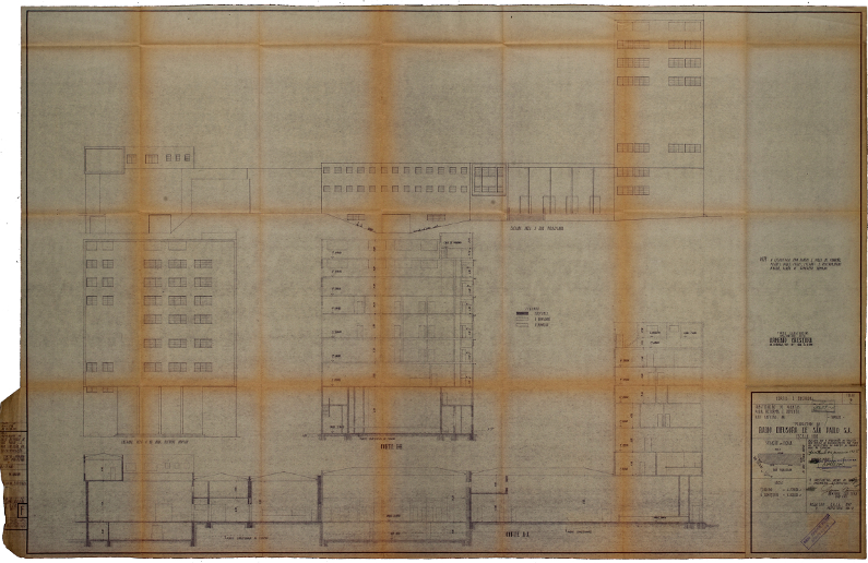 Projeto de reforma e aumento, elevaes e cortes, 1957