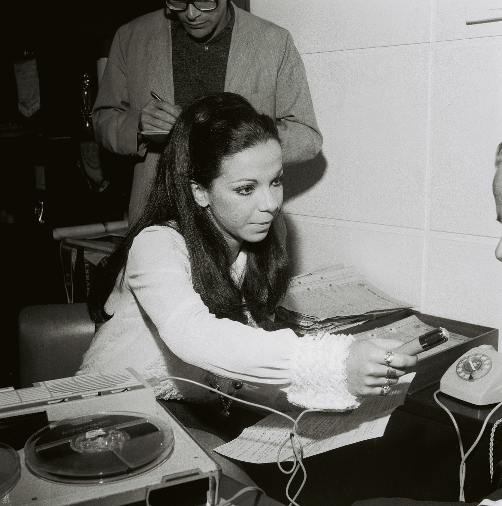 1968-Cantora Martinha entrevista o Prefeito Faria Lima